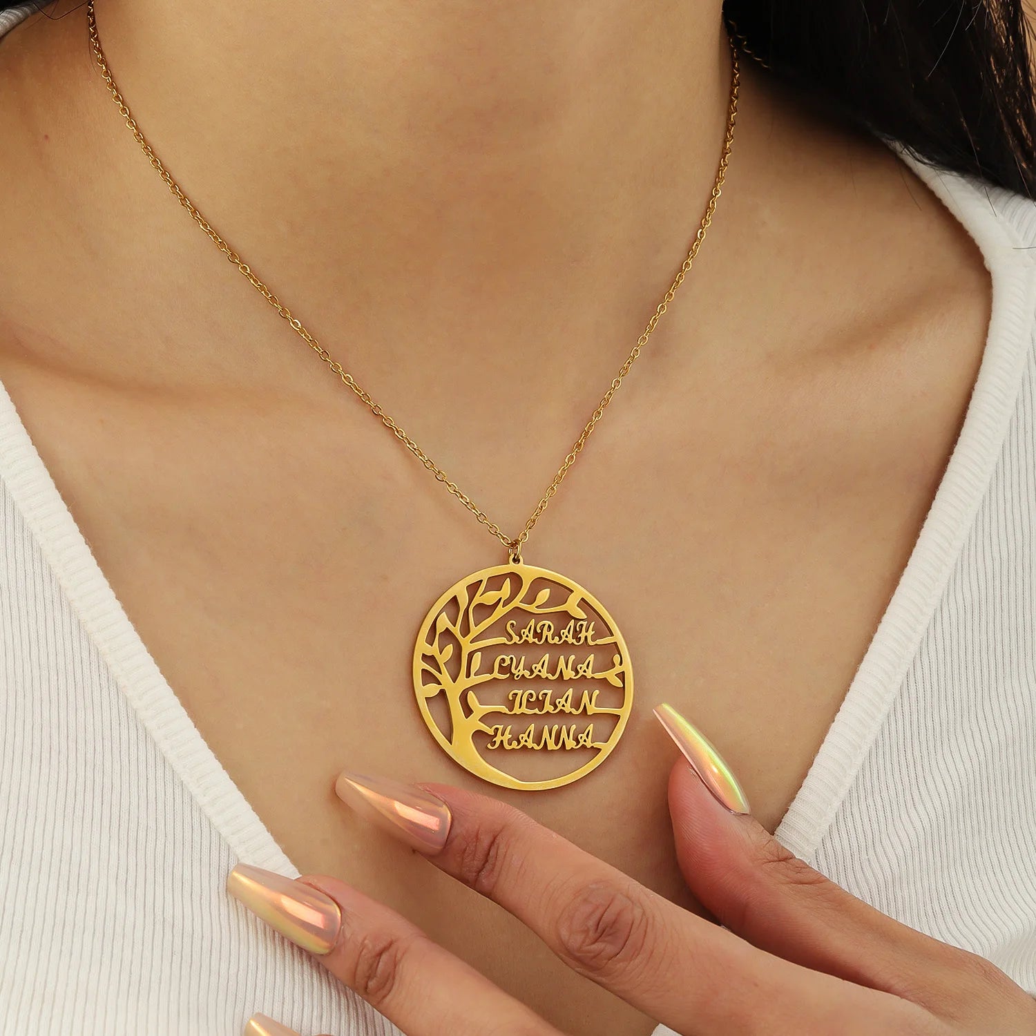 Personalized Family Tree Name Necklace – Custom Gold Stainless Steel Jewelry for Women & Men - Image 2