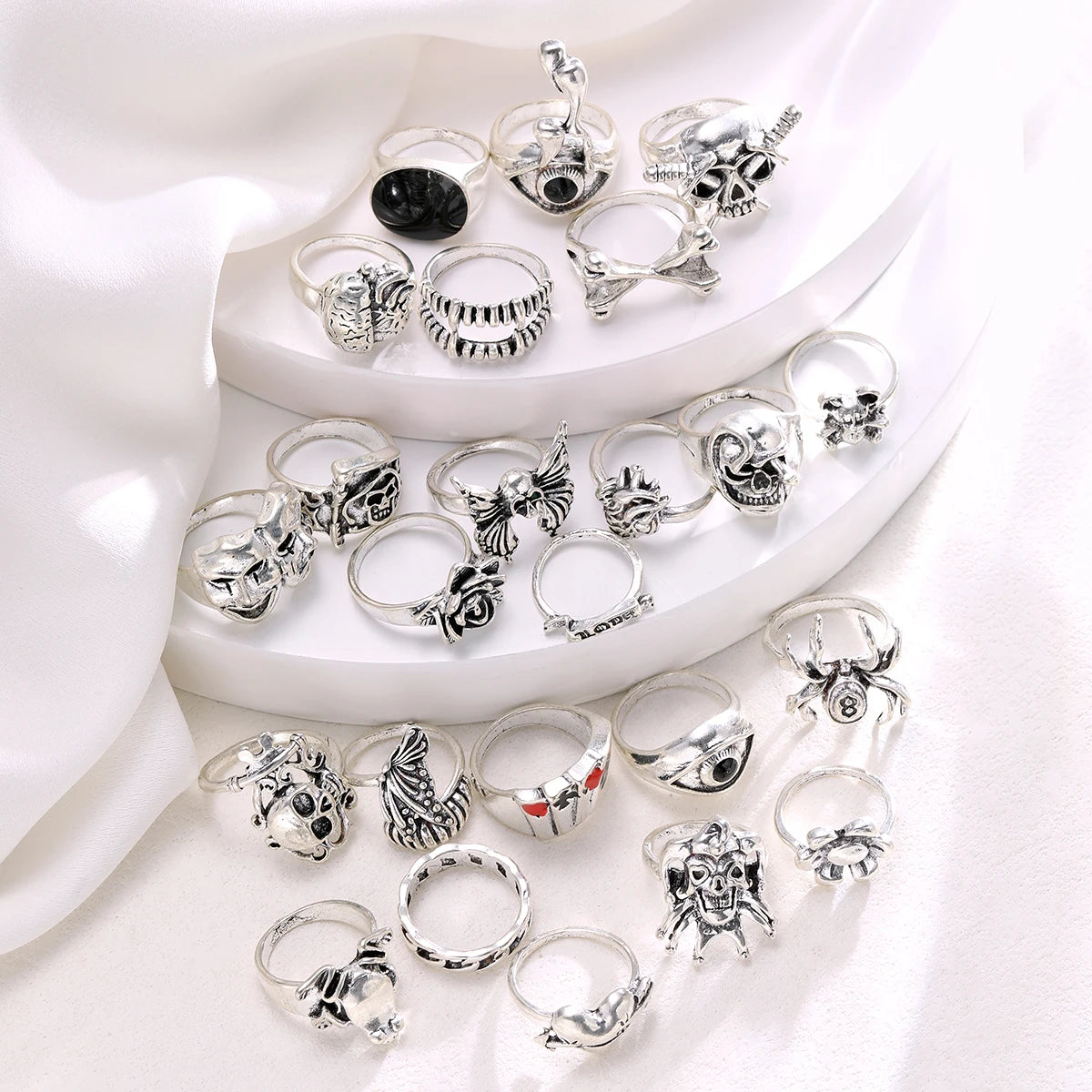 Gothic Skeleton Ring Set - Image 5