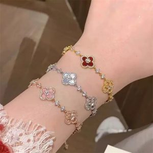 Classic Natural Shell & Crystal Flower Bracelet